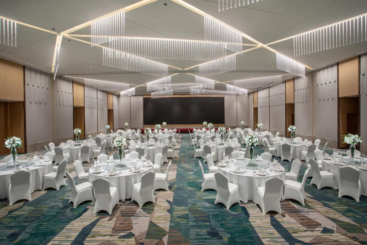 Holiday Inn Wuxi Central Station By Ihg Exterior photo